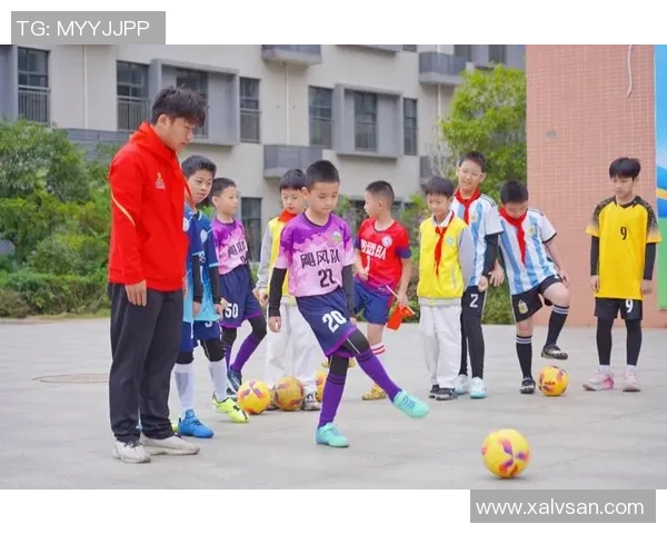 章江足球崛起之路探索地方足球文化与青训体系的完美结合 章江足球崛起之路探索地方足球文化与青训体系的完美结合